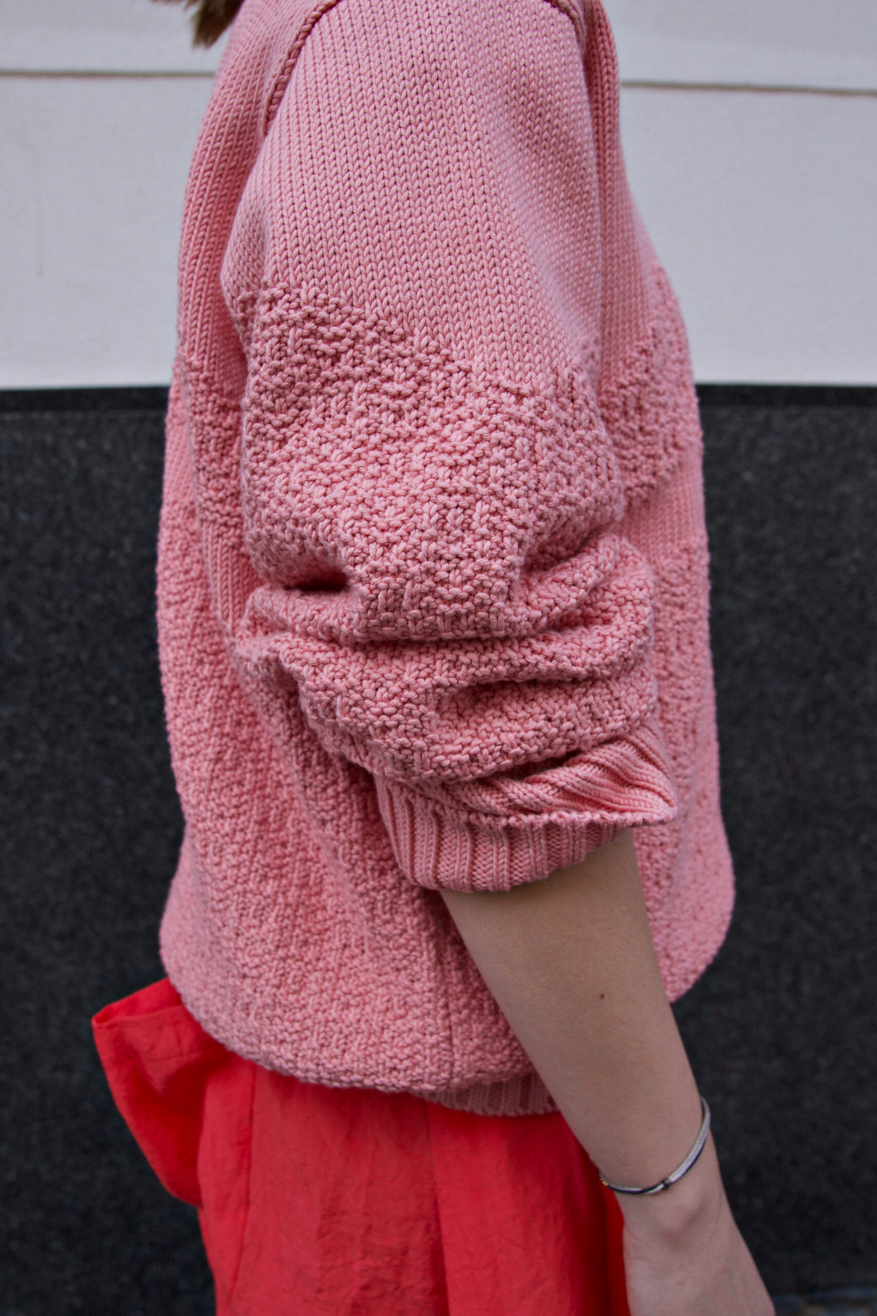 JUMPER BLUSH Z BAWEŁNY PIMA