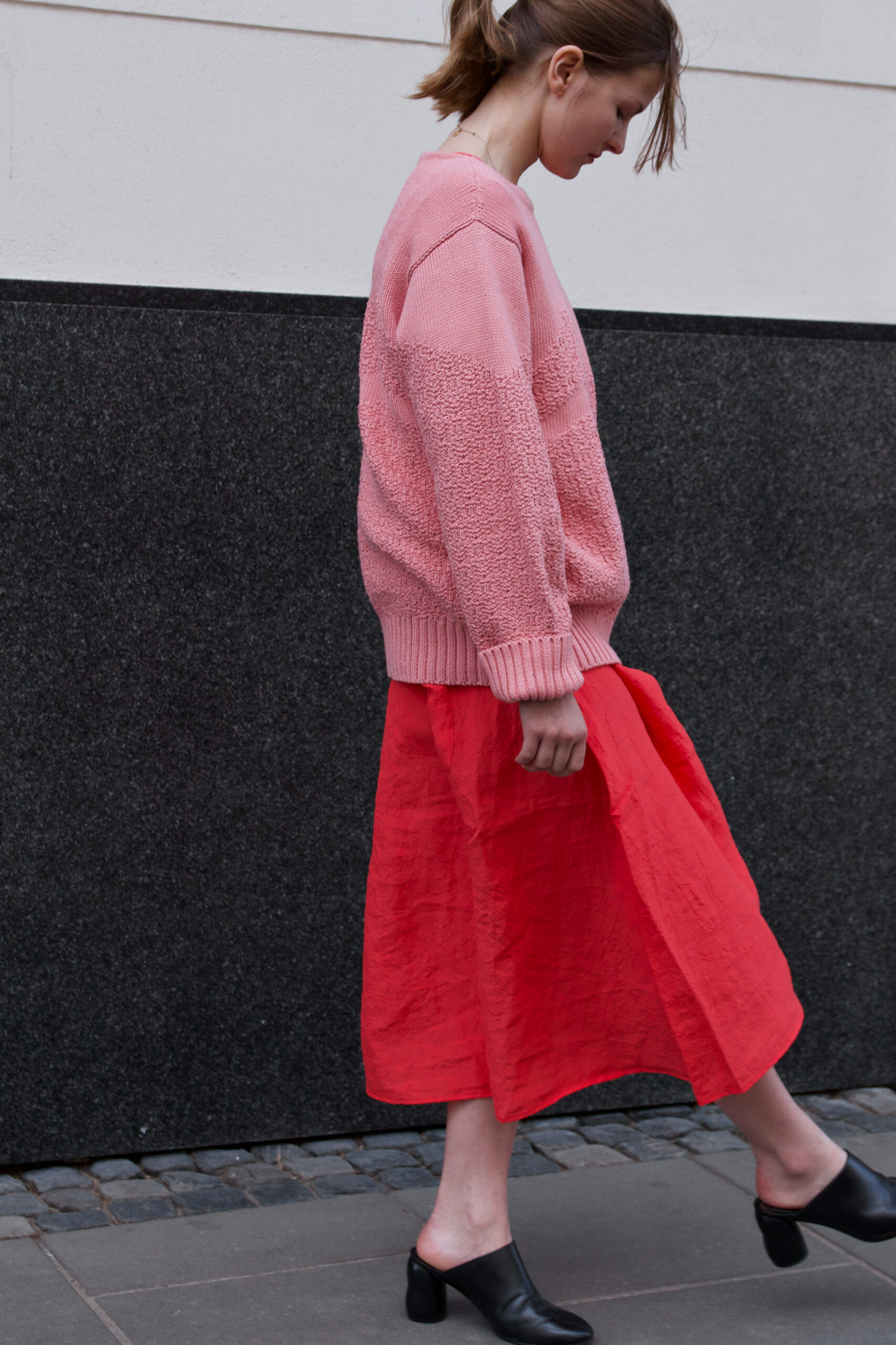 JUMPER BLUSH Z BAWEŁNY PIMA