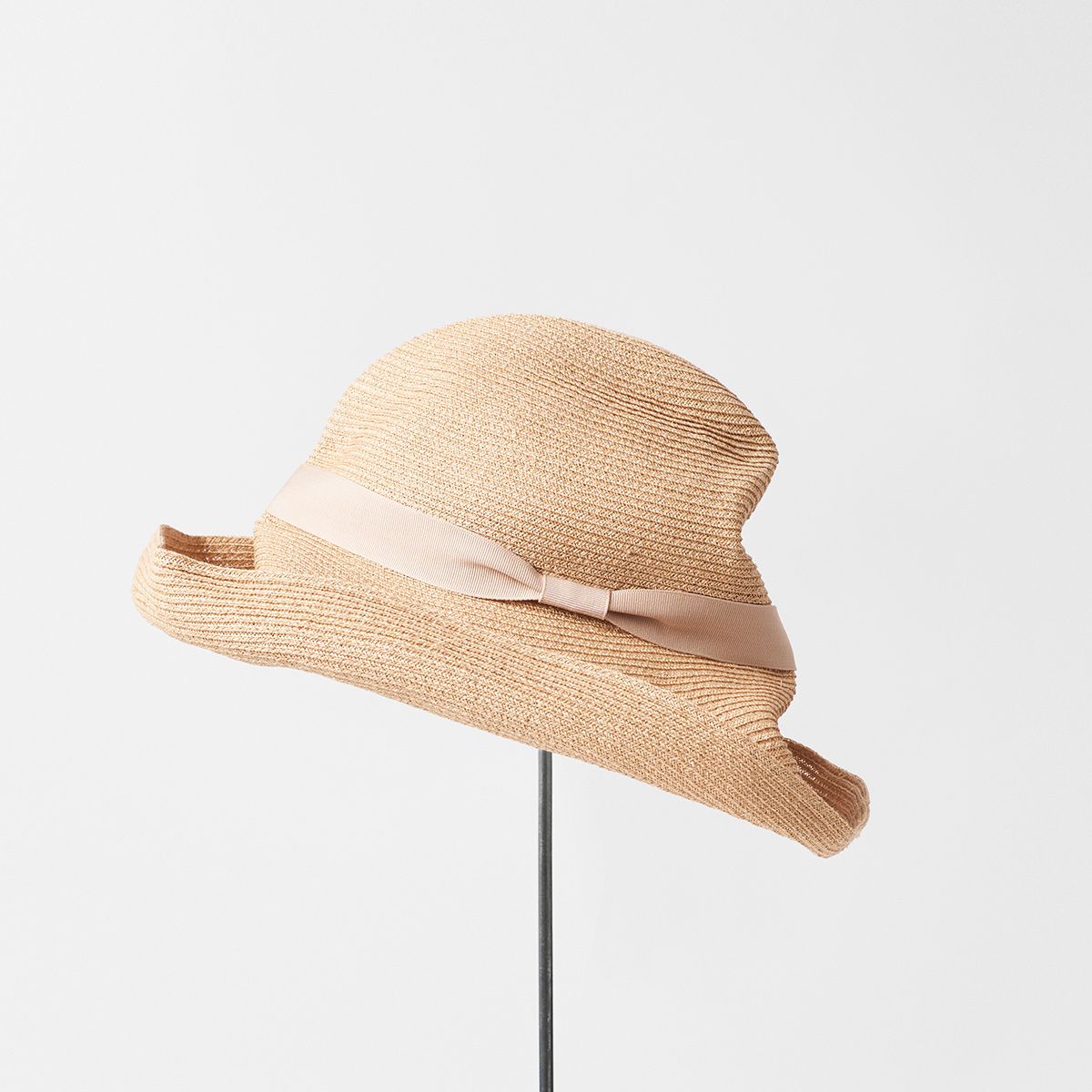 BOXED HAT ICONIC