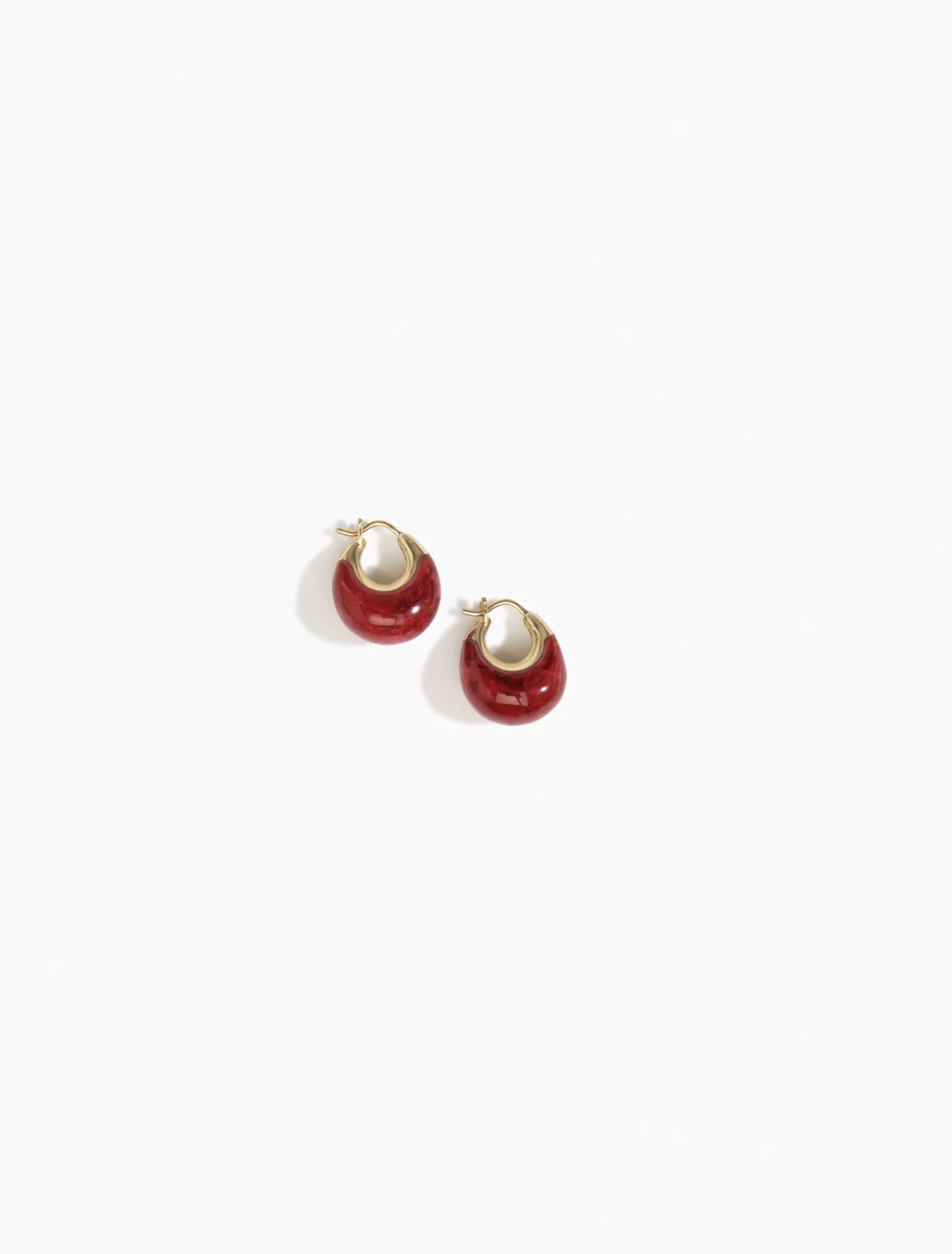 MAŁE KOLCZYKI CRESCENT CRANBERRY
